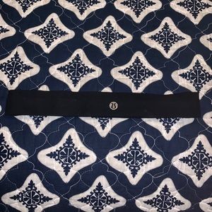 Lu Lu Lemon headband